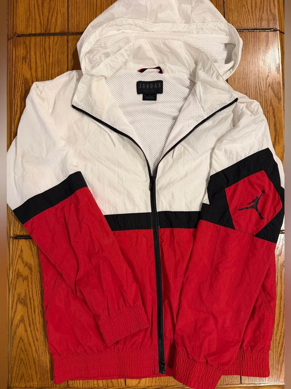 Jordan men’s Sportswear Diamond Track Jacket, medium, white/red